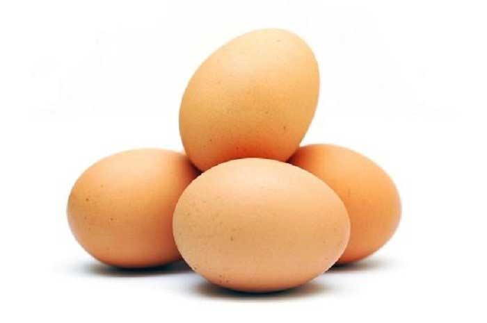 Nâng ngực bằng trứng gà có hiệu quả không