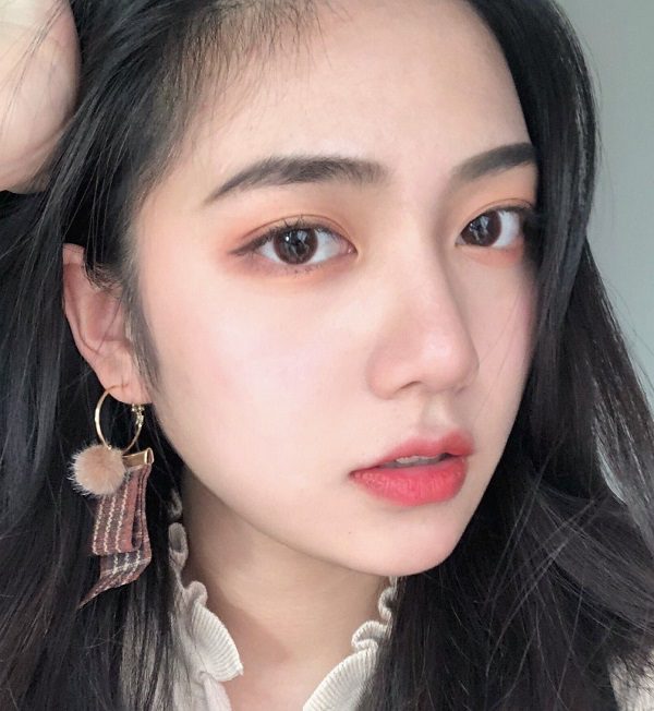 Giá bấm mí Hàn Quốc