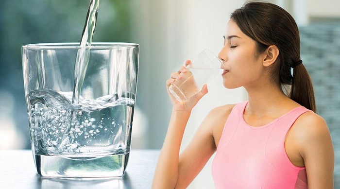 Có nên nâng ngực chảy xệ