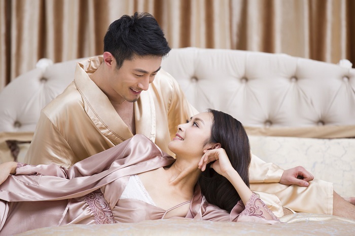 Nâng ngực bị chảy xệ