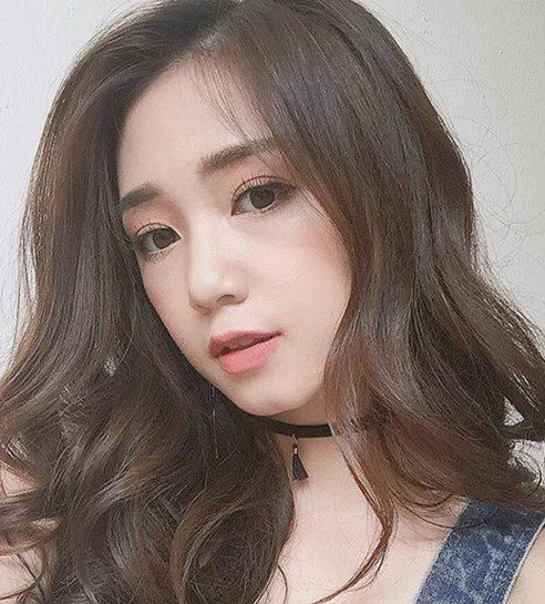 Nên bấm mí hay cắt mí