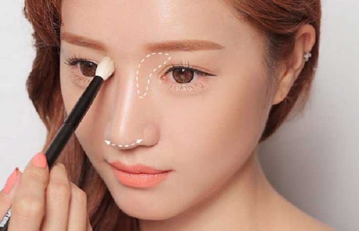 Make up cho cô nàng mũi tẹt