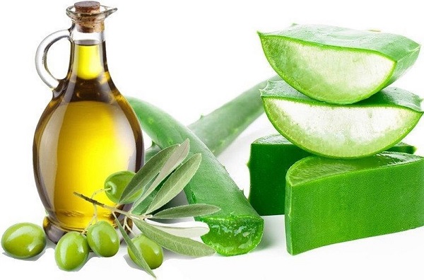 Xóa nếp nhăn vùng mắt bằng dầu oliu