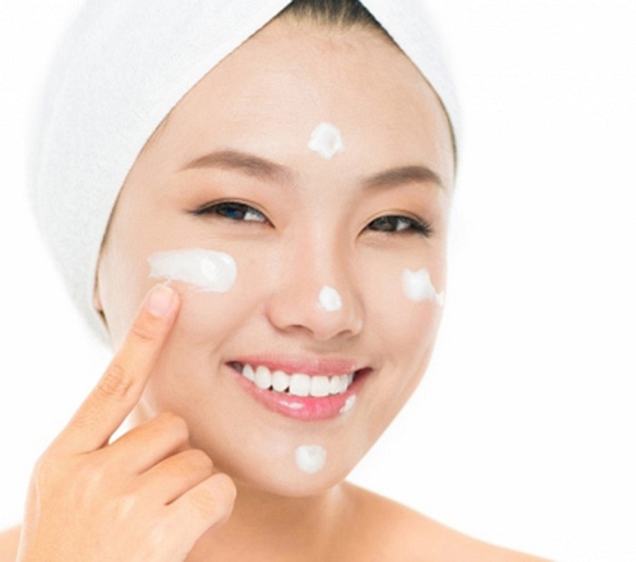 Kem xóa nếp nhăn vùng trán