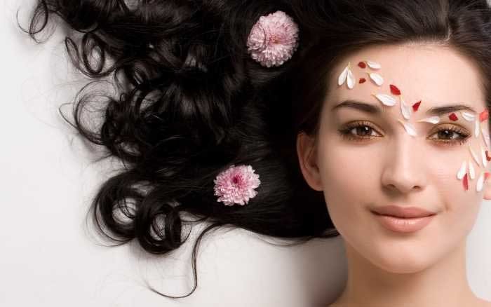 Chi phí phẫu thuật căng da mặt