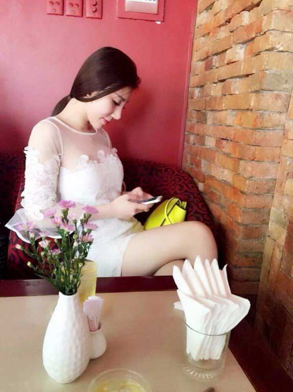 Nâng ngực nội soi