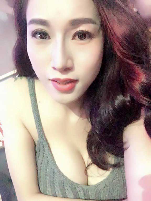 Nâng ngực nội soi