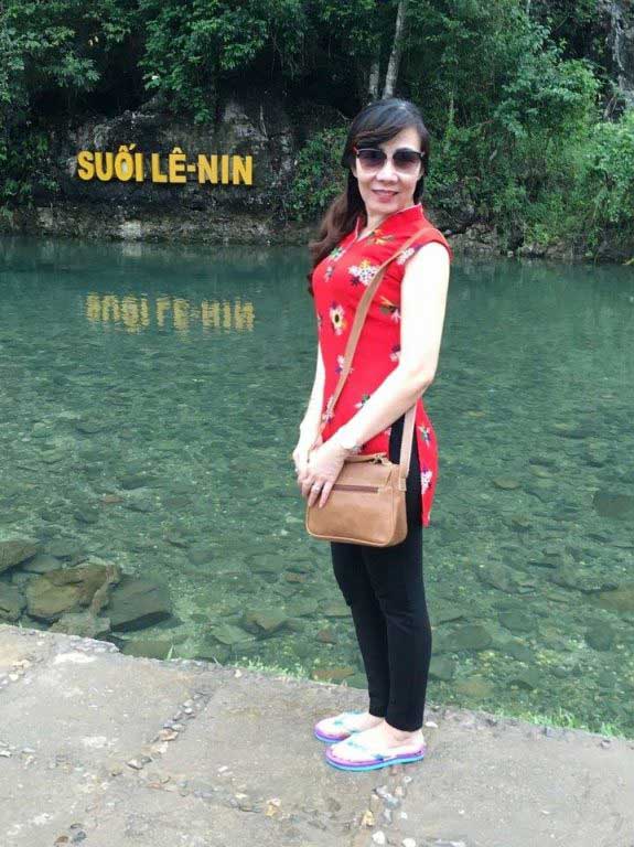 Nâng ngực nội soi