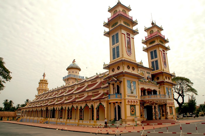Trẻ hóa vùng kín ở Tây Ninh