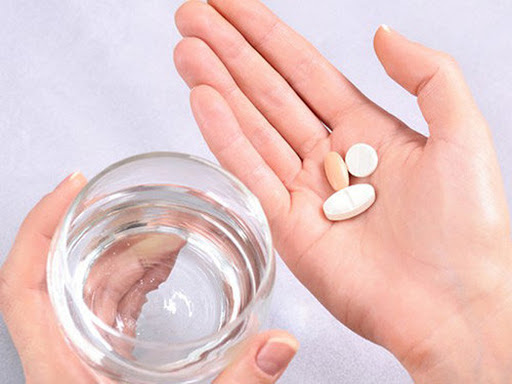 Có nên uống thuốc nở ngực không