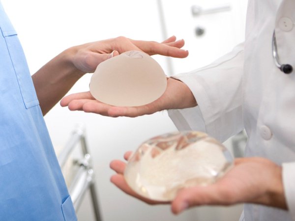Làm ngực có được vĩnh viễn không