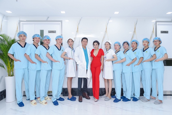 Thảo dược se khít vùng kín