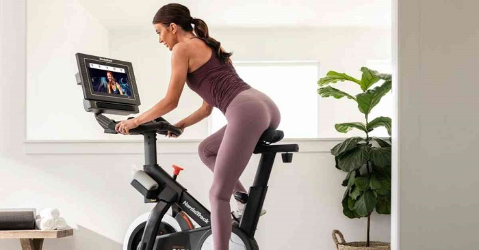 Bài tập đạp xe giảm mỡ bụng