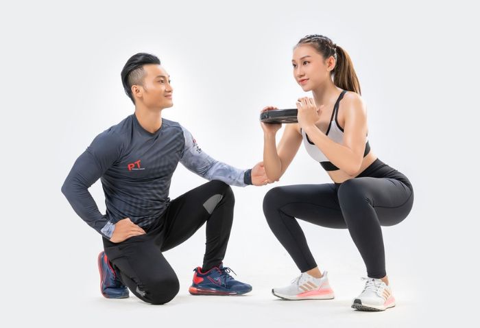 Tập gym bao lâu thì giảm mỡ bụng