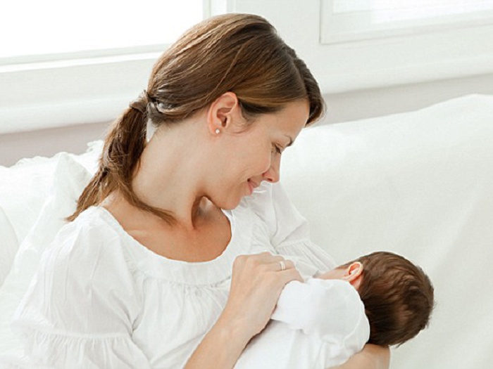 Vì sao ngực nhỏ sau sinh