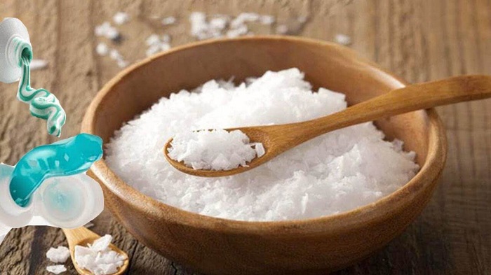 làm trắng da mặt bằng kem đánh răng