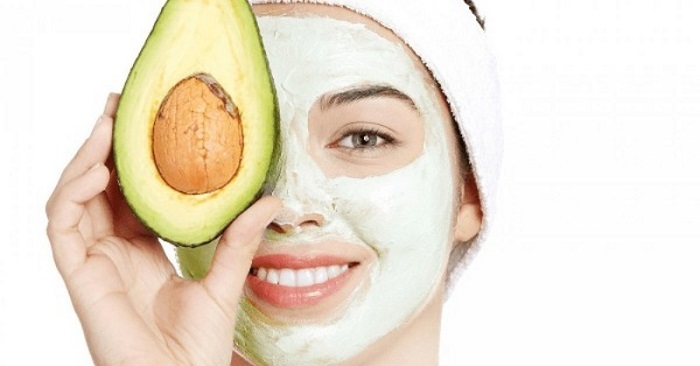 làm trắng da mặt từ hoa quả