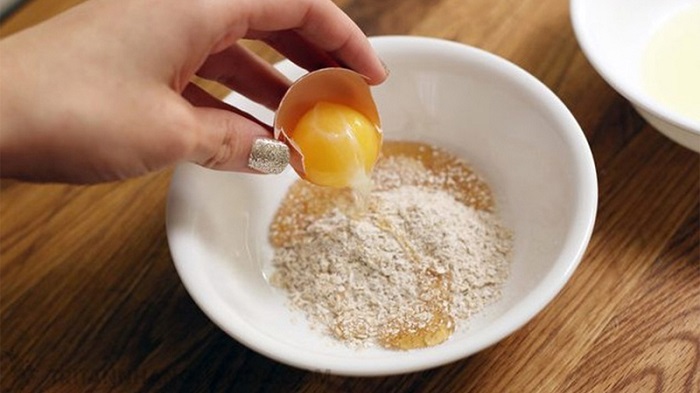làm trắng da mặt bằng bột sắn dây