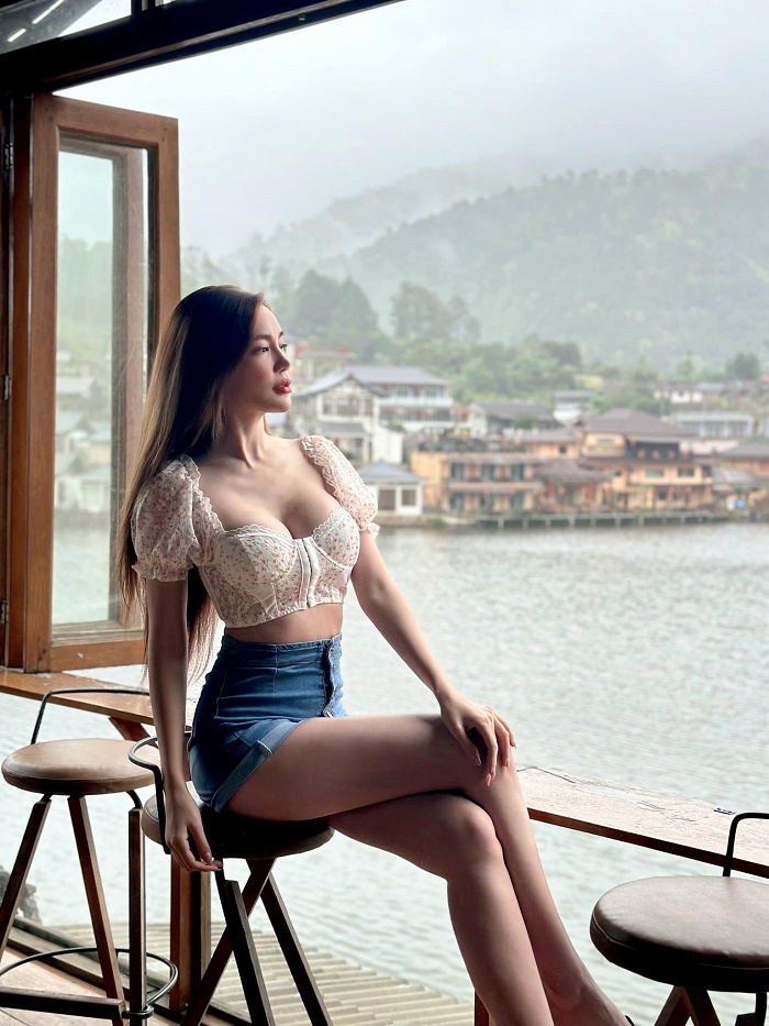 Thuốc nở ngực dhc review