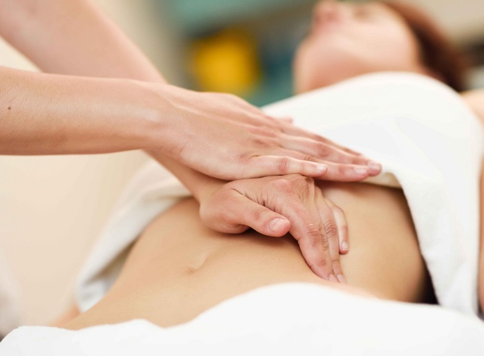 Ấn huyệt giảm mỡ bụng