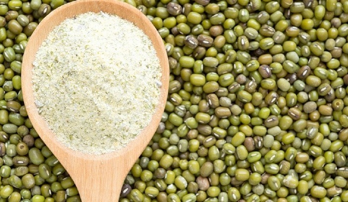 cách làm trắng da mặt bằng bột đậu xanh