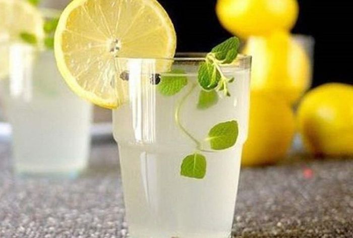 Uống gì trước khi ngủ để giảm mỡ bụng