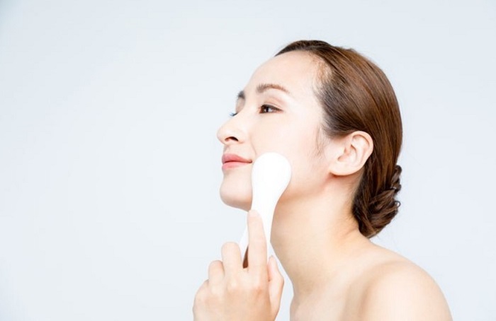 máy trẻ hoá da mặt