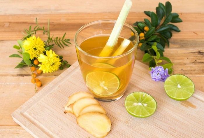 Uống nước chanh gừng giảm mỡ bụng Uống nước chanh gừng giảm mỡ bụng