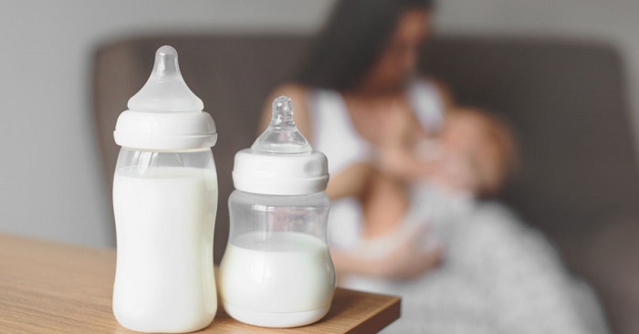 chăm sóc da mặt sau sinh bằng sữa mẹ