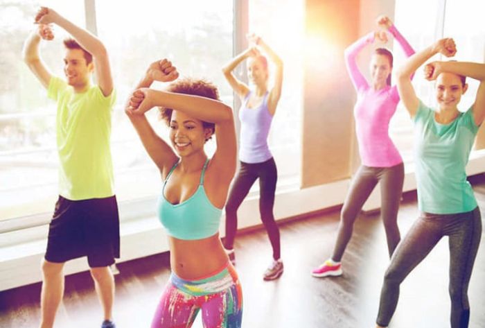 Tập aerobic giảm mỡ bụng
