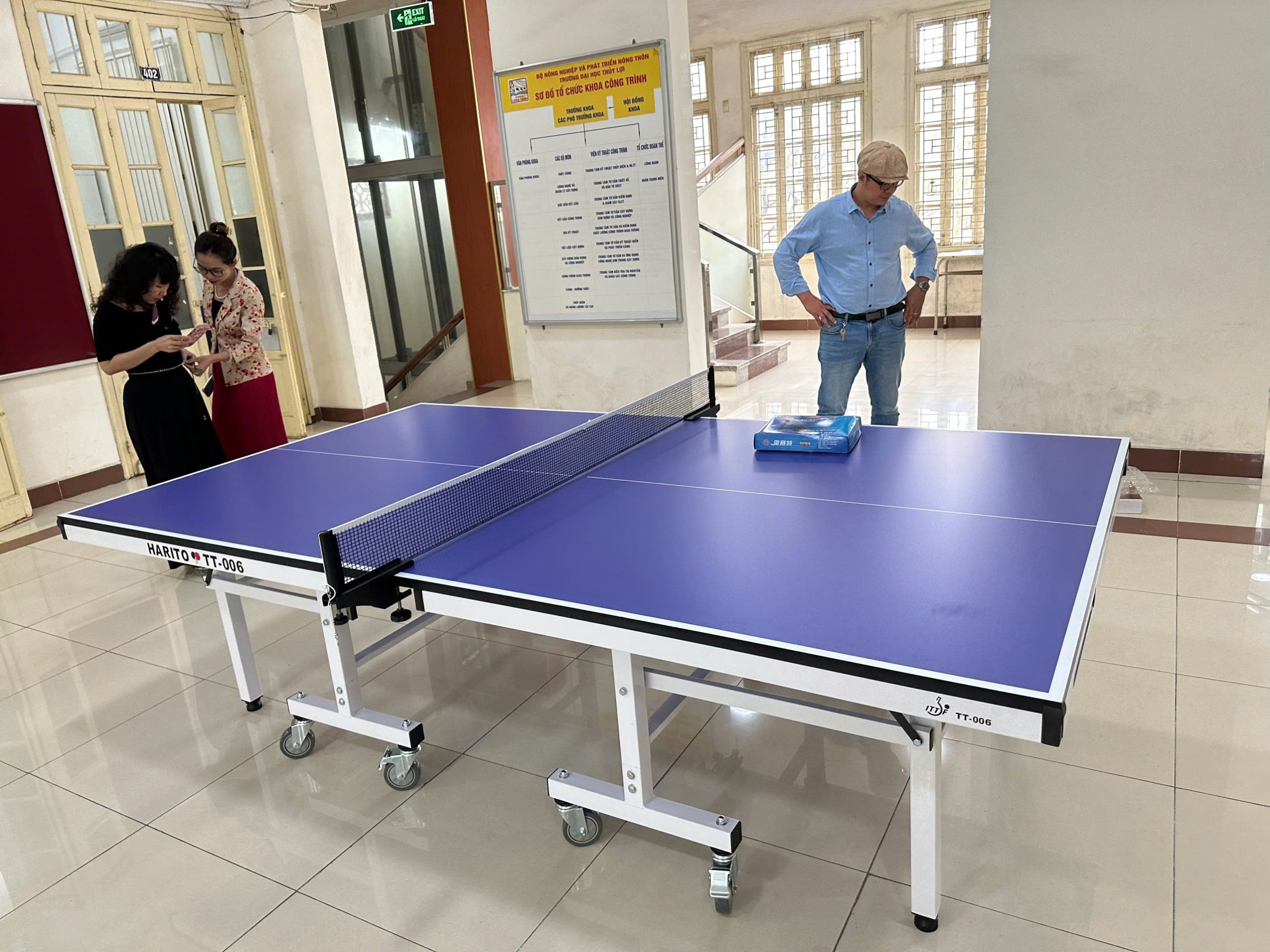Lắp đặt bàn bóng bàn cho cơ quan chức năng