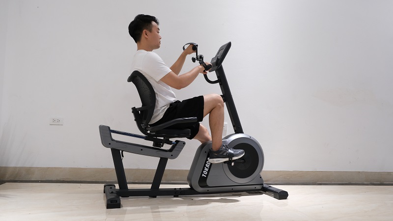 Xe đạp phục hồi chức năng TK8601R 11 Xe đạp phục hồi chức năng TK8601R