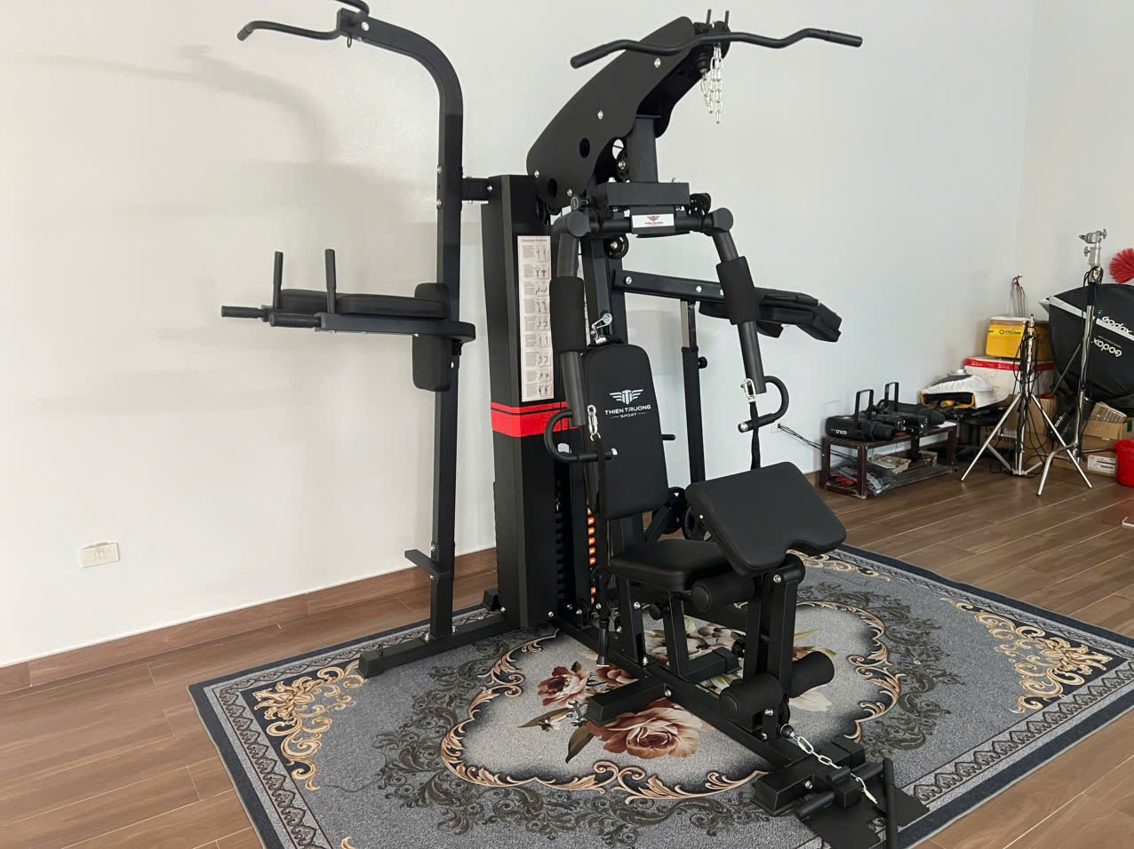 Hình ảnh thực tế lắp giàn tạ đa năng HQ-908S