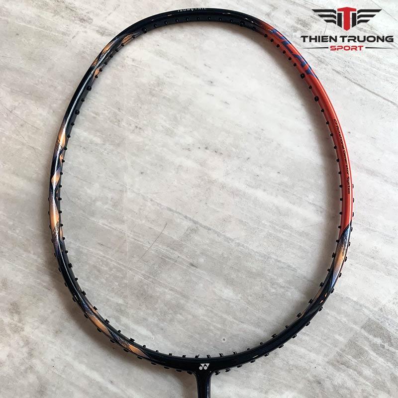 Đặc điểm nổi bật của vợt cầu lông Yonex Astrox 77 Play 