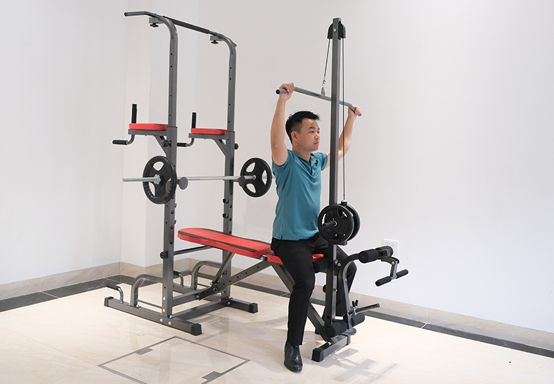 Giàn tập tạ đa năng 2016 17 Tập kéo xô với giàn tập tạ 2016