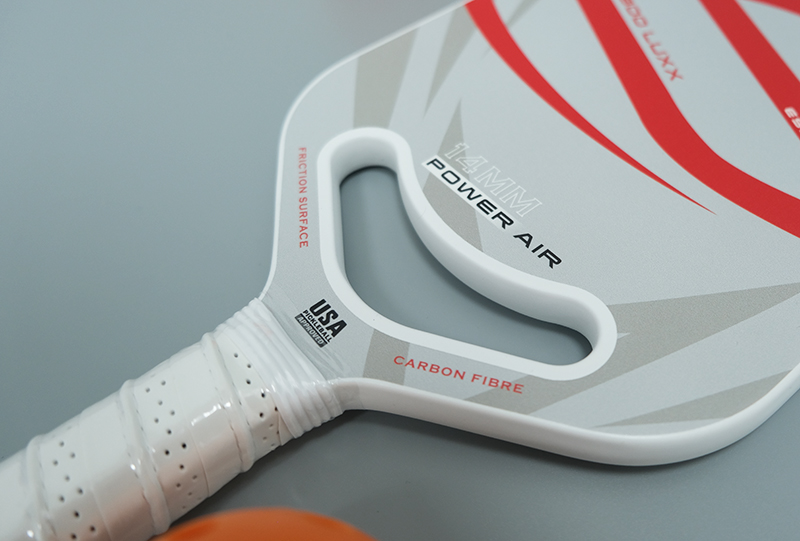 Vợt Pickleball Skin T900 Luxx 8 Mặt vợt có độ nhám cao
