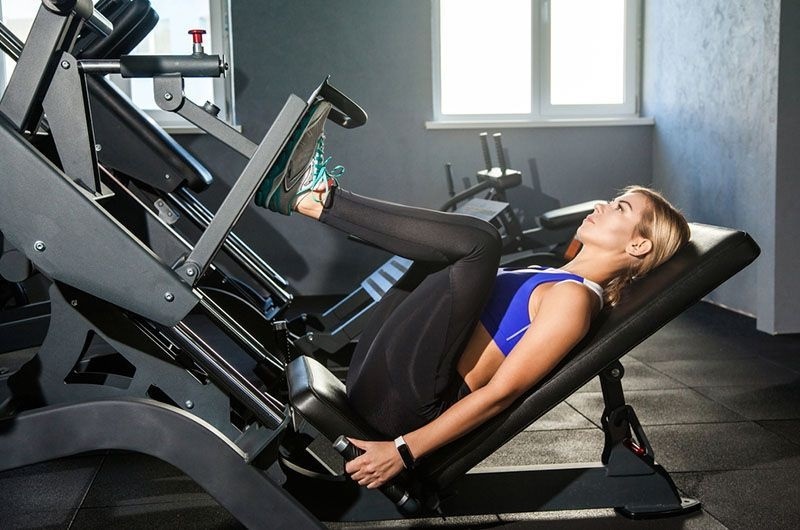 Leg Press là gì? Hướng dẫn tập Leg Press đạt kết quả tốt nhất 7 High Foot Placement Leg Press