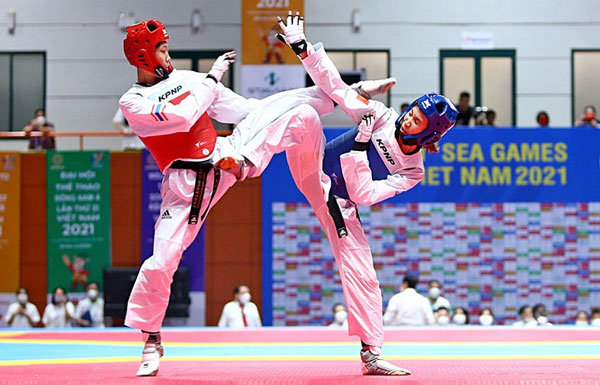 Học cách thắt đai Taekwondo nhanh chóng với 6 bước đơn giản! 1 Taekwondo là môn võ có nguồn gốc từ Hàn Quốc và được thi đấu chính thức tại thế vận hội Olympic