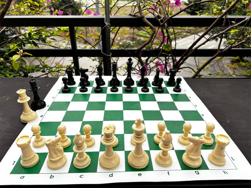 Bàn cờ vua tiêu chuẩn 