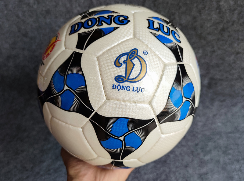 Quả bóng đá Động Lực UCV 3.05 số 4 6 Bóng đá Động Lực UCV 3.05 số 4
