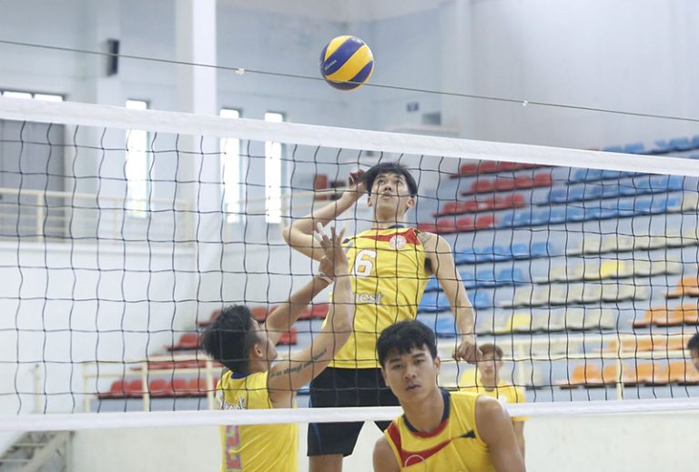 Danh sách 12 cầu thủ bóng chuyền nam cao nhất Việt Nam