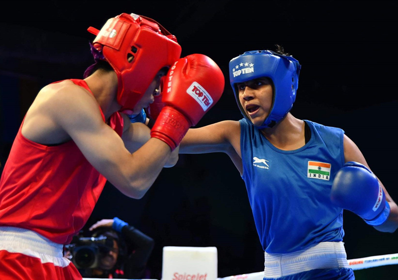 Thi đấu boxing 