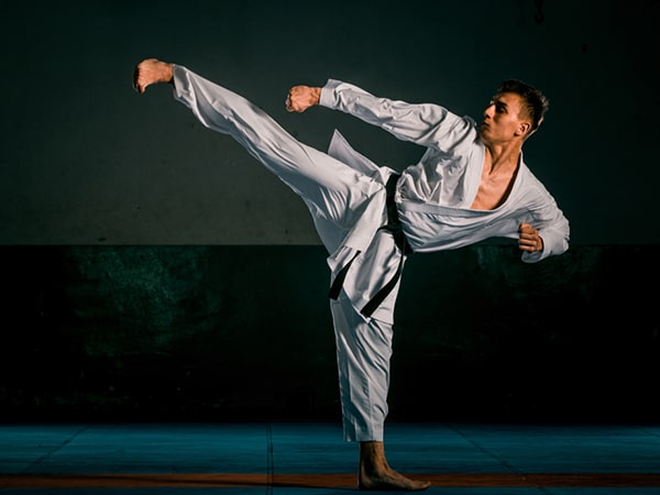 Karate có mấy đai? Các cấp bậc đai trong karate