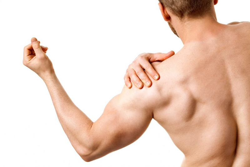 Lệch vai trong tập thể hình - Nguyên nhân và cách khắc phục? 1 Lệch vai là tình trạng hai vai không đều nhau