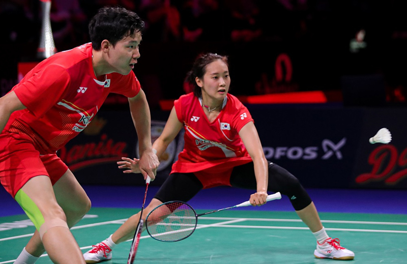 Luật cầu lông theo đúng tiêu chuẩn quốc tế bạn cần nắm vững 6 Thi đấu cầu lông đôi