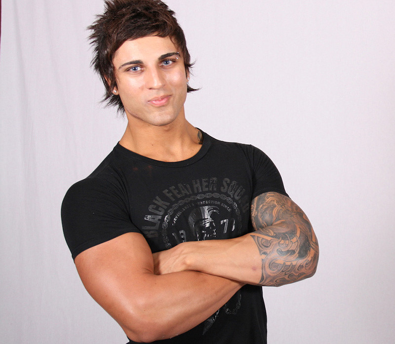 Zyzz là ai? Vì sao zyzz đã chết vẫn nổi tiếng trong giới thể hình? 6 Zyzz - Người truyền động lực cho các gymer