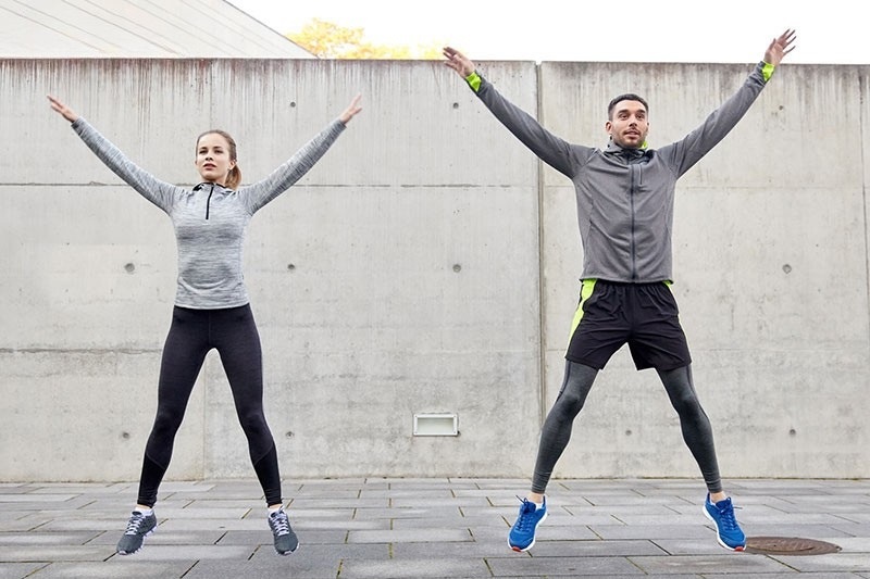 Bài tập Jumping Jacks