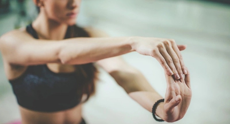 Đau cổ tay khi tập Gym - Nguyên do và cách khắc phục tốt nhất 9 Đau cổ tay khi tập Gym