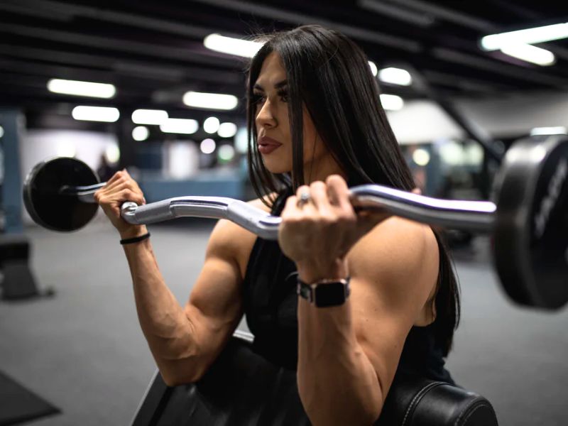 Bài tập Preacher Curl 