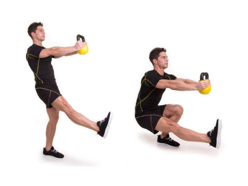 Bài tập Squat một chân với tạ